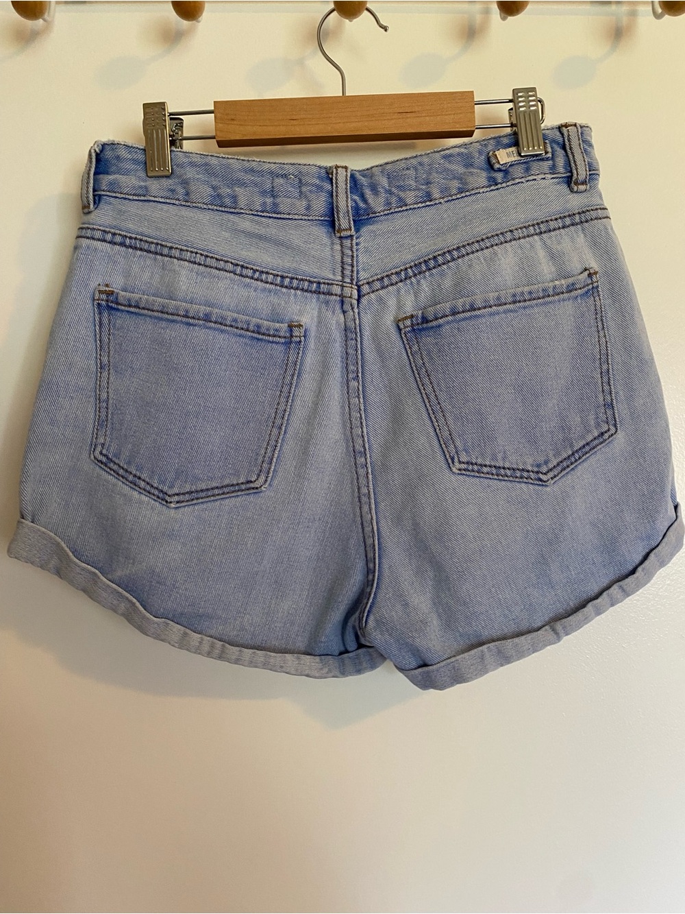 Brandy Melville Light Blue Washed Denim High-Rise Shorts - Picture 2 of 6